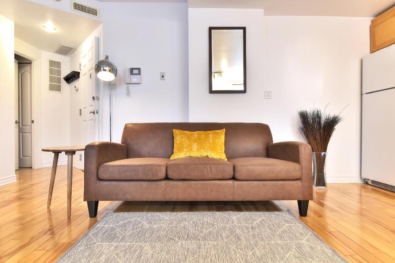 Apartment Place-des-arts Suites