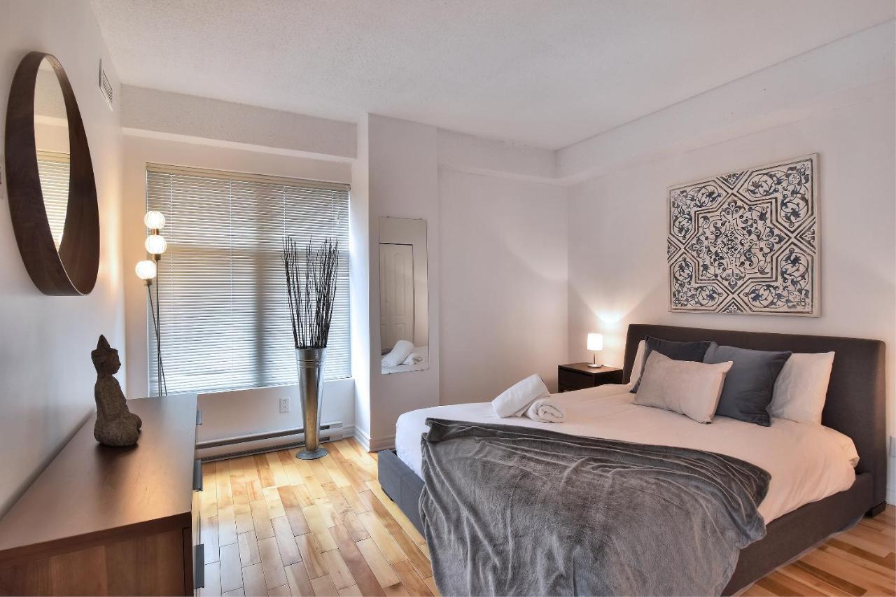 Place-des-arts Suites
