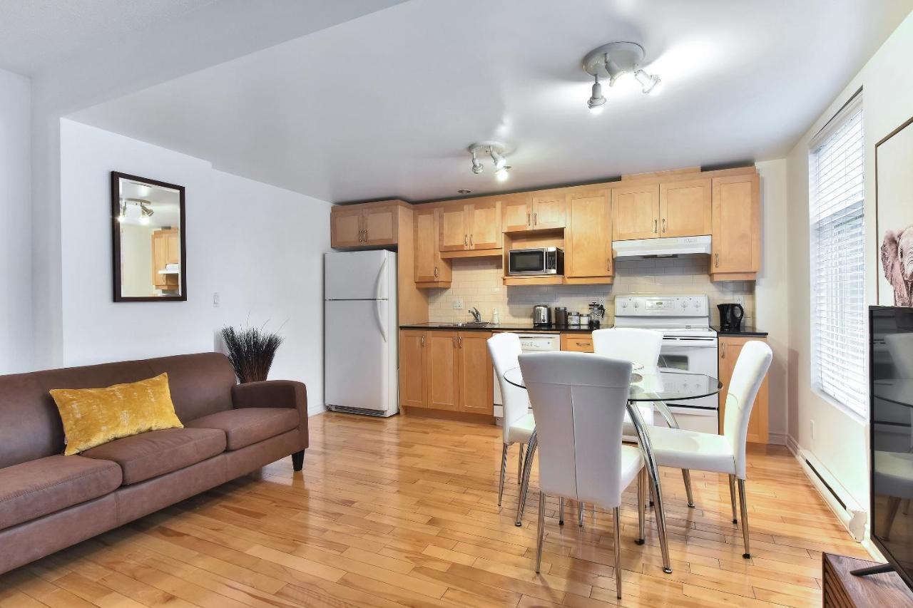 Place-des-arts Suites
